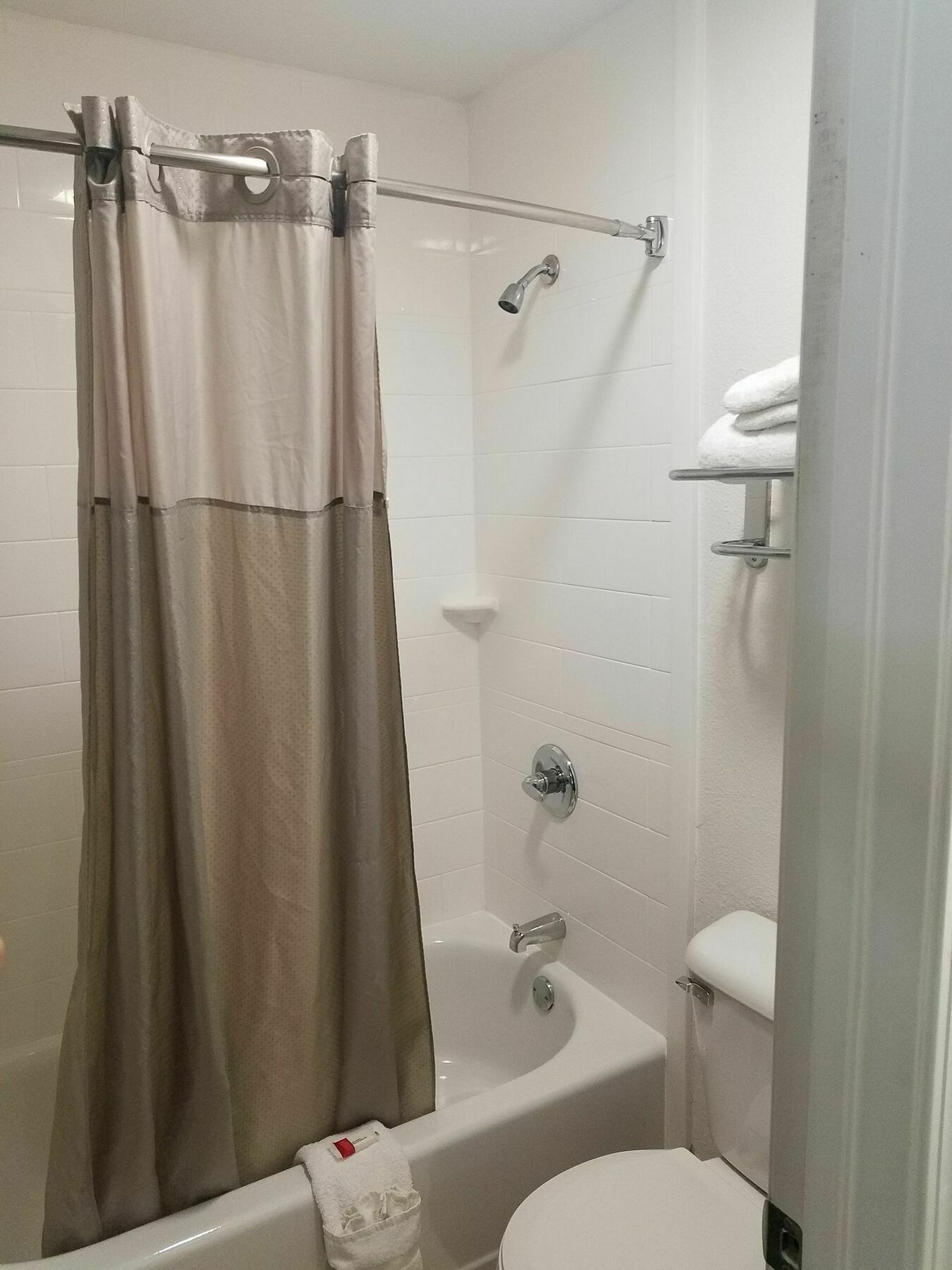Warr Acres Days Inn By Wyndham Oklahoma City Nw Expressway מראה חיצוני תמונה