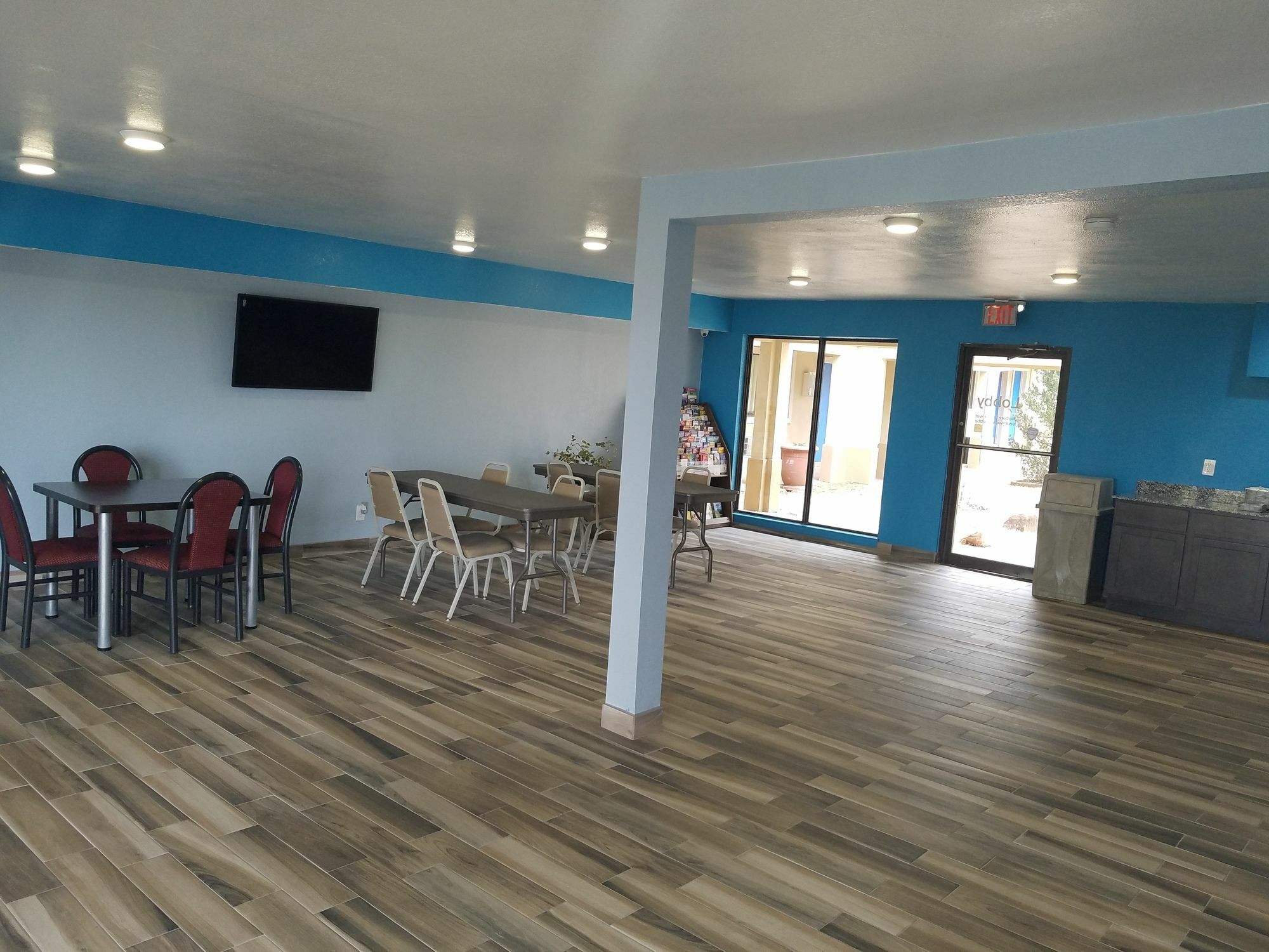 Warr Acres Days Inn By Wyndham Oklahoma City Nw Expressway מראה חיצוני תמונה